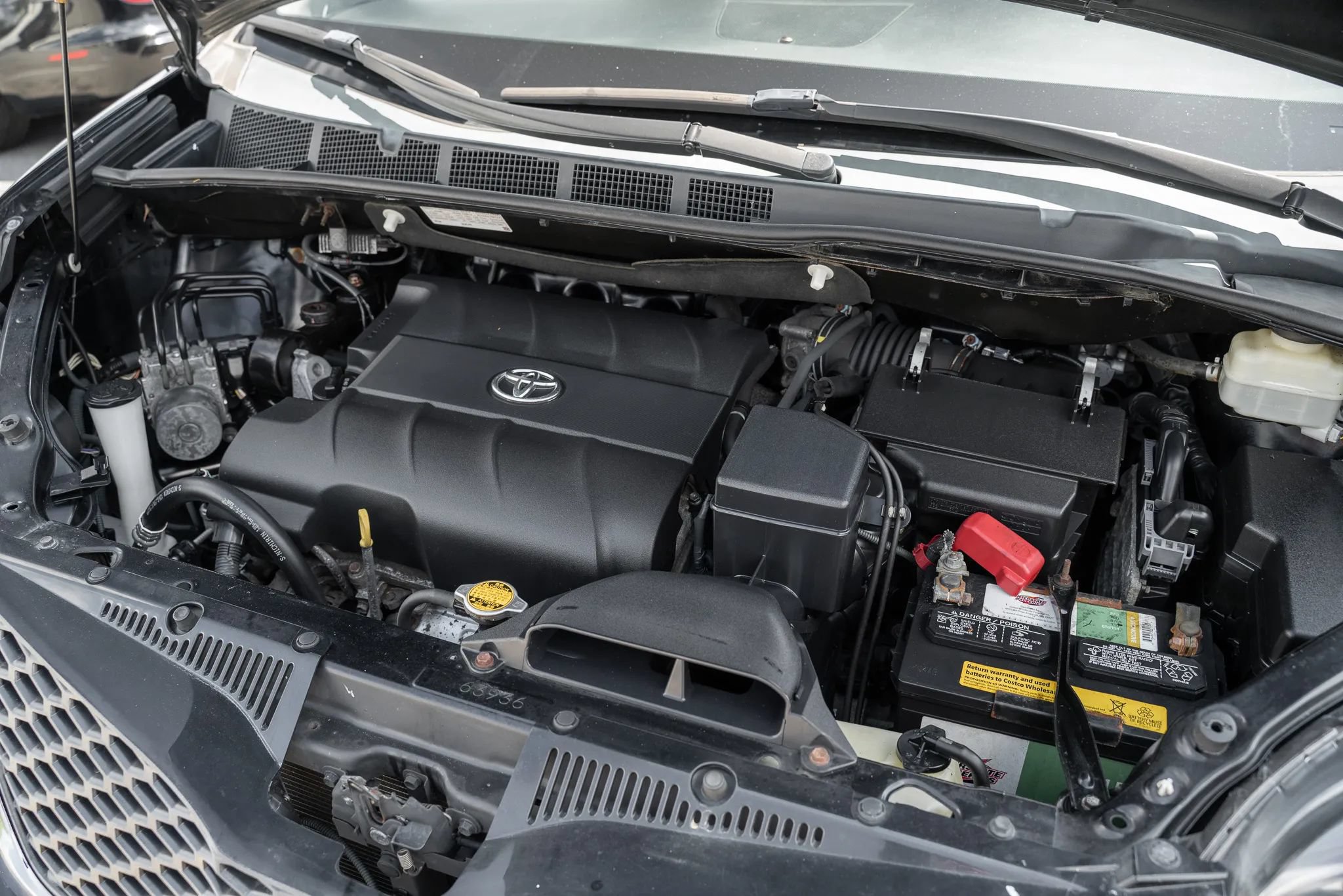 Used 2015 Toyota Sienna SE FWD image 29