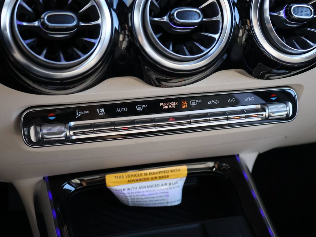 New 2026 Mercedes-Benz GLB 250 4MATIC image 26