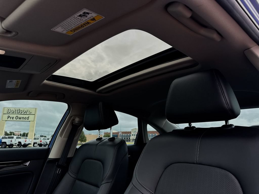 Used 2024 Honda Civic Touring image 22