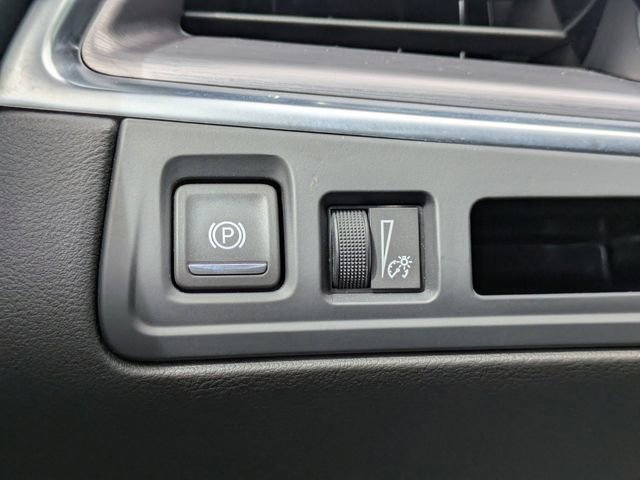 Certified 2024 Cadillac XT5 Luxury image 27