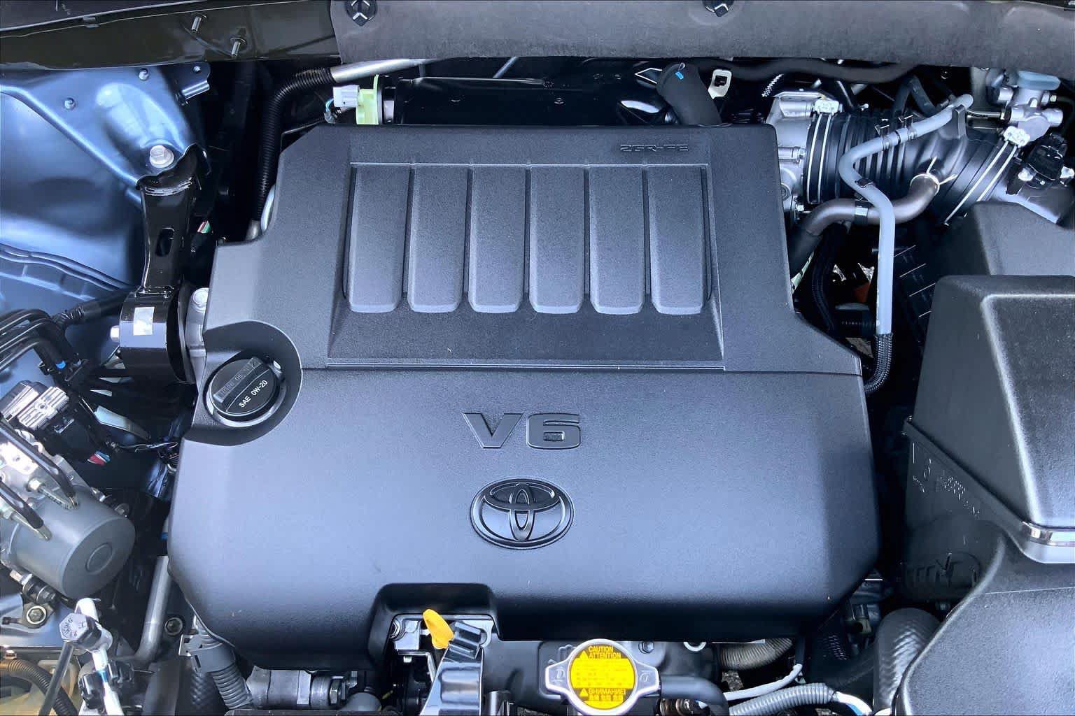 Used 2015 Toyota Highlander XLE FWD image 32
