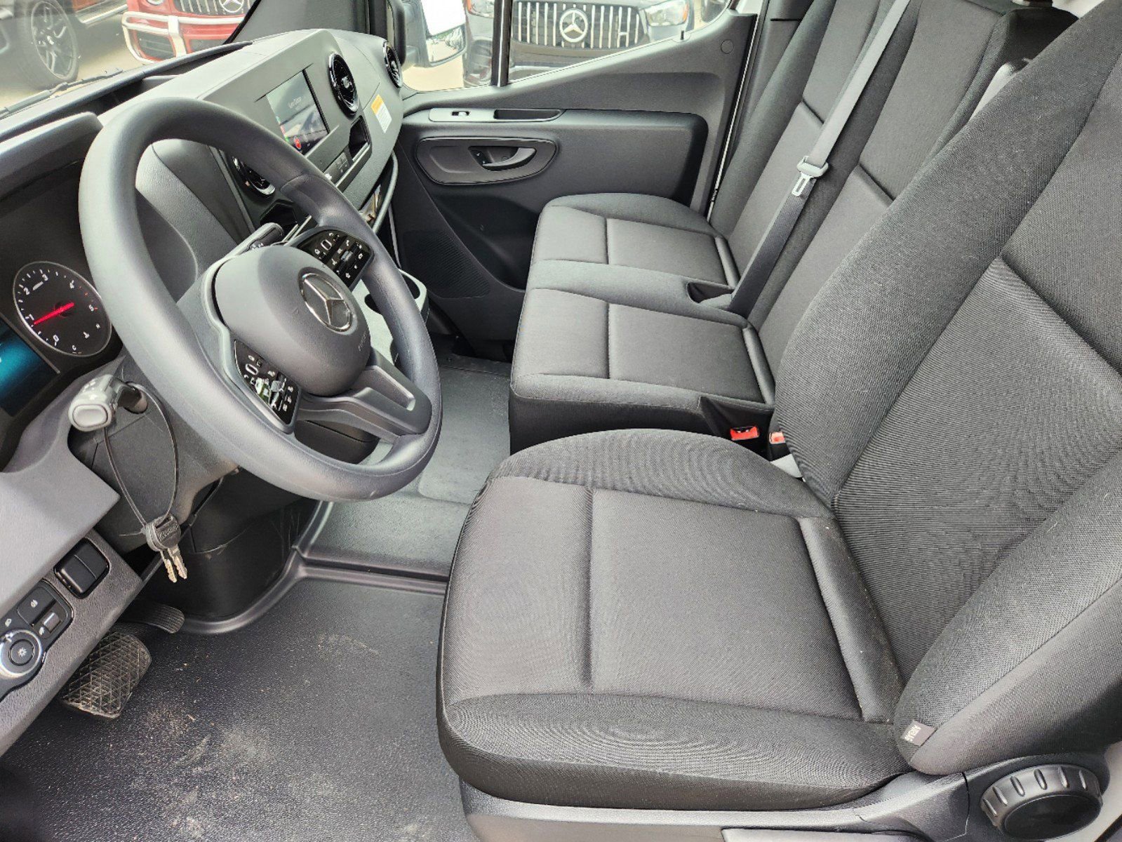 New 2024 Mercedes-Benz Sprinter 4500 image 2