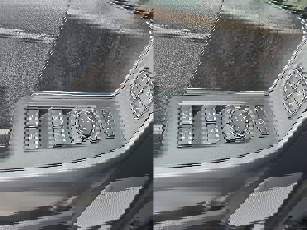 New 2026 Ford F250 Lariat image 26