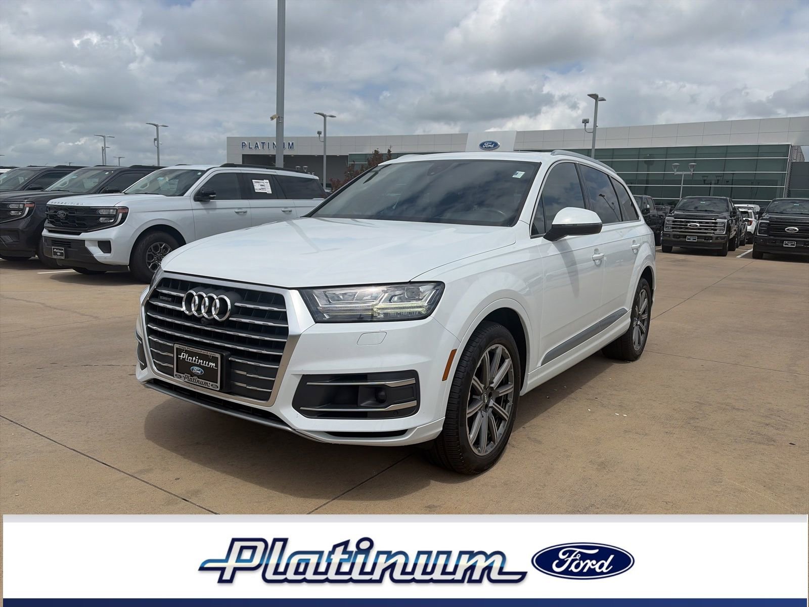 Used 2018 Audi Q7 3.0T Prestige image 1