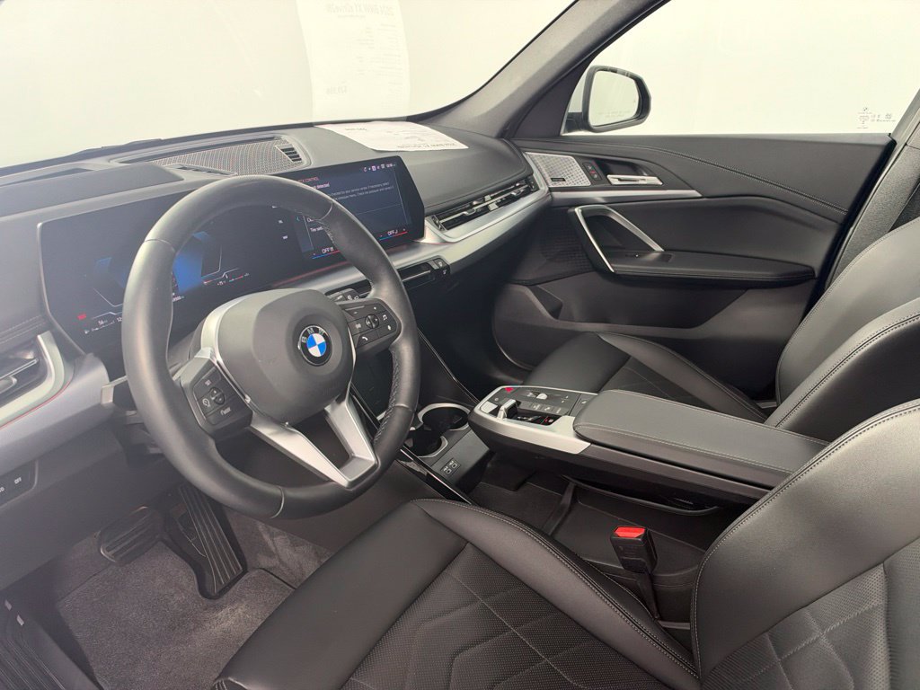 Used 2024 BMW X1 xDrive28i w/ Technology Package AWD/4WD image 9