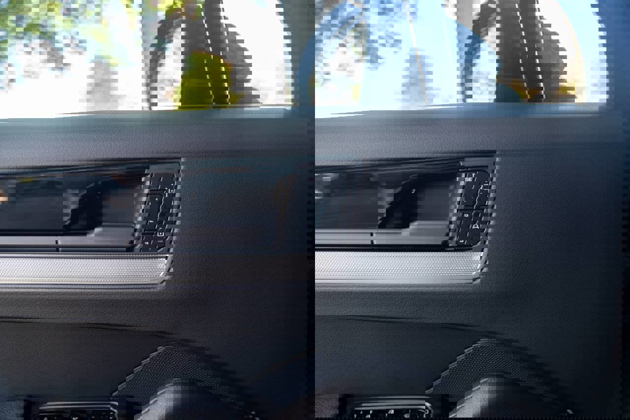 New 2026 Porsche Cayenne E-Hybrid image 25