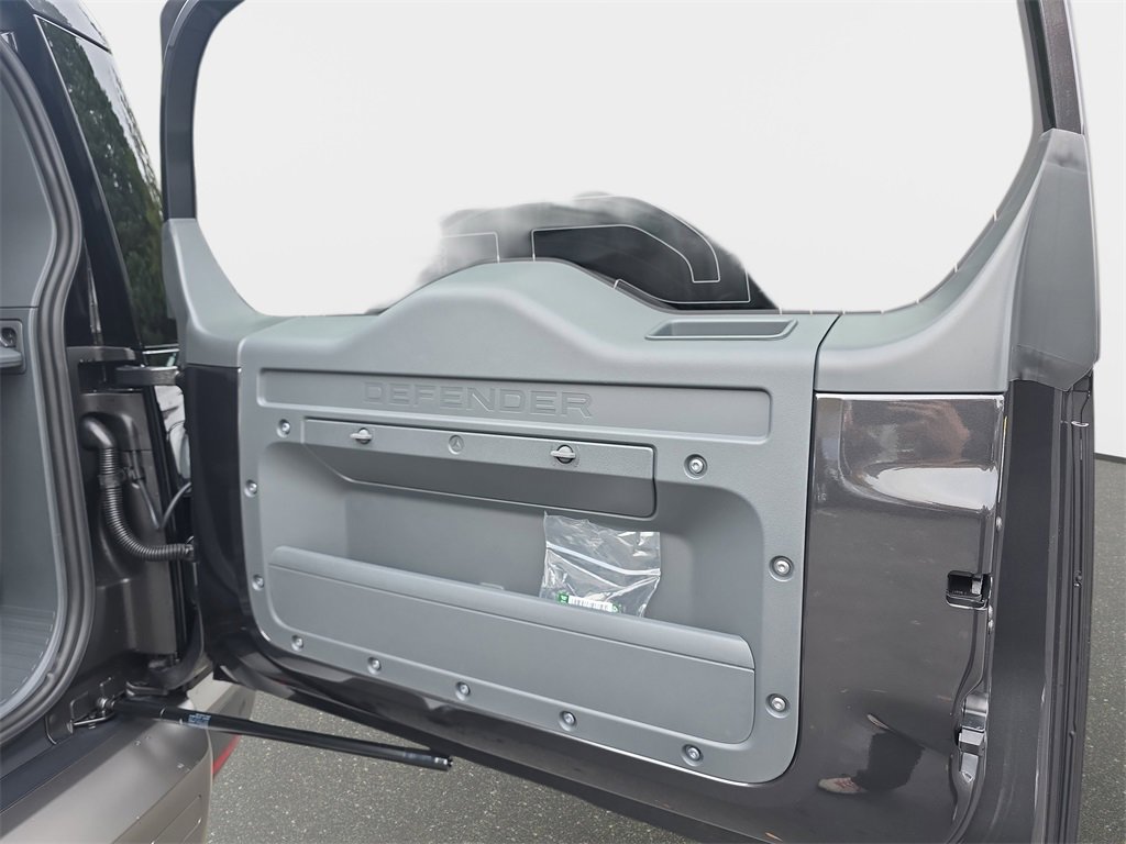 New 2026 Land Rover Defender 110 S image 14
