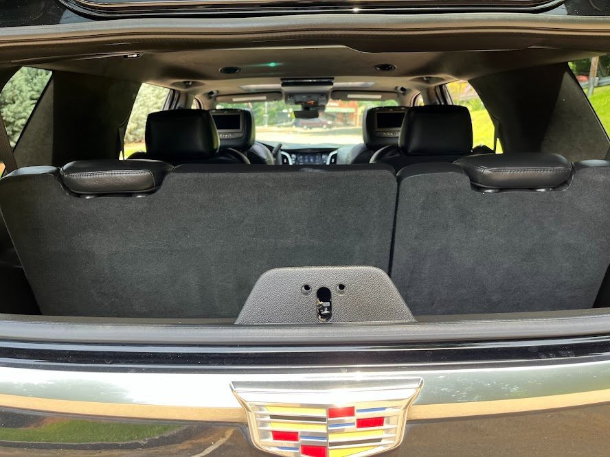 Used 2019 Cadillac Escalade Platinum image 48