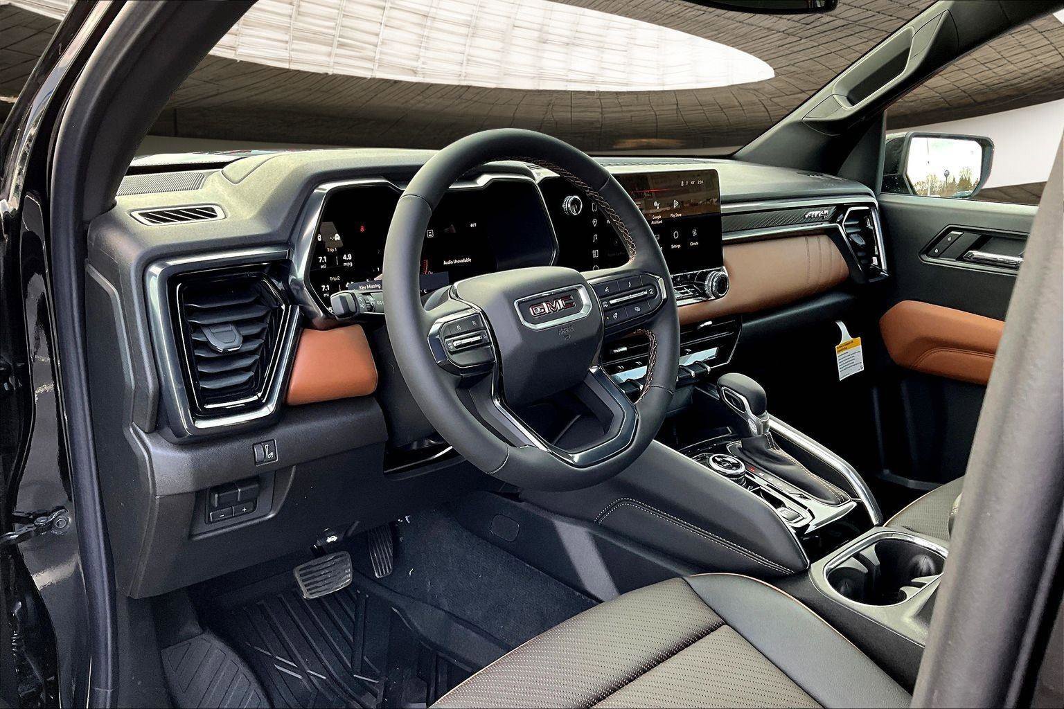 New 2026 GMC Canyon AT4 w/ Technology Plus Package image 7