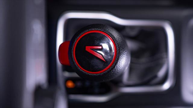 Used 2025 Jeep Gladiator Sport image 41