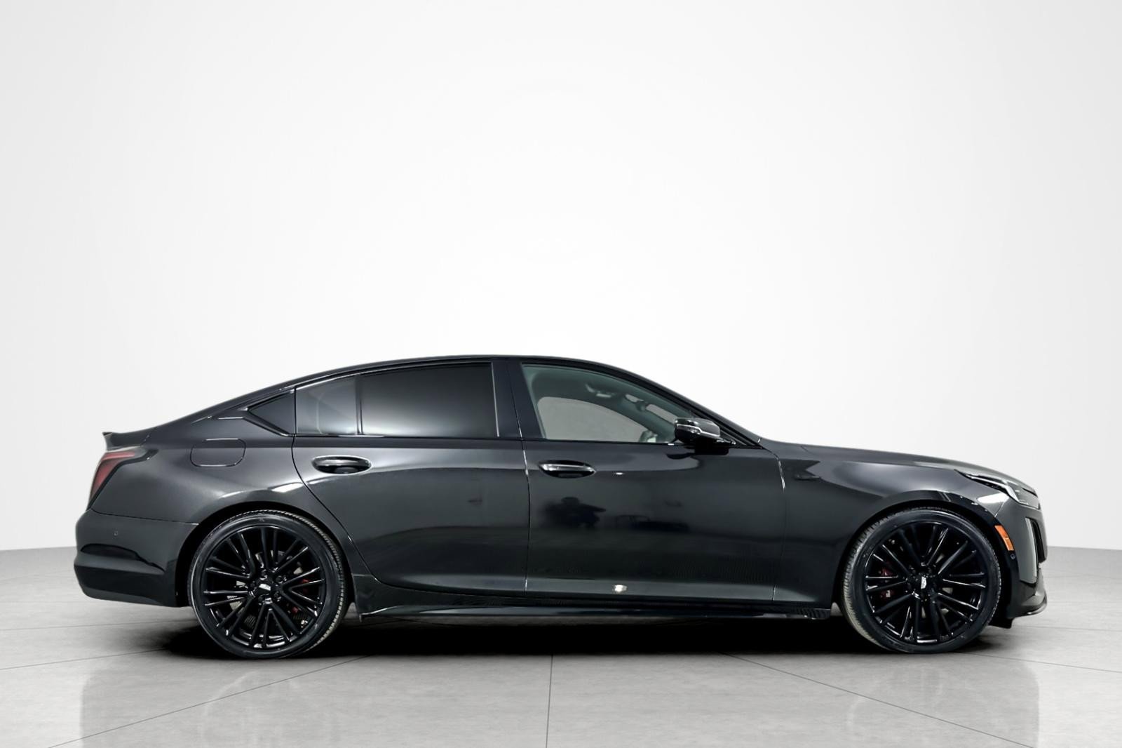 Used 2024 Cadillac CT5 V w/ Platinum Package image 6