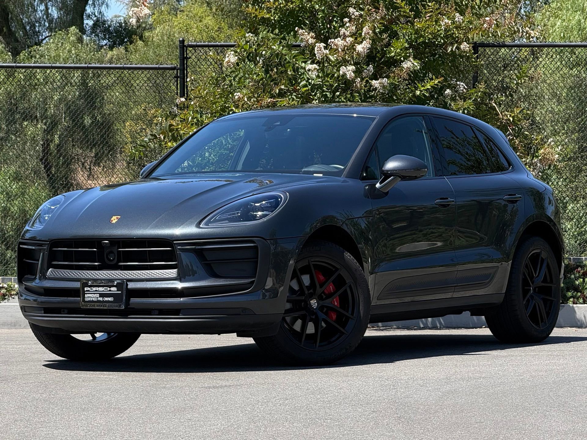 Certified 2024 Porsche Macan
