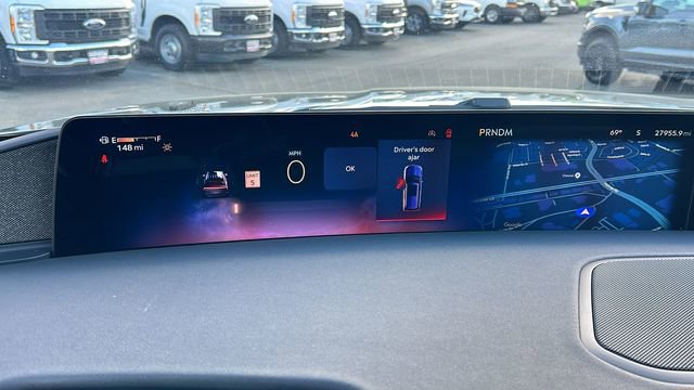Used 2025 Lincoln Navigator Reserve image 21