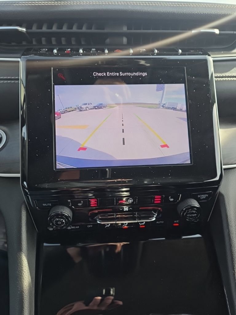 Used 2021 Jeep Grand Cherokee L Limited image 47