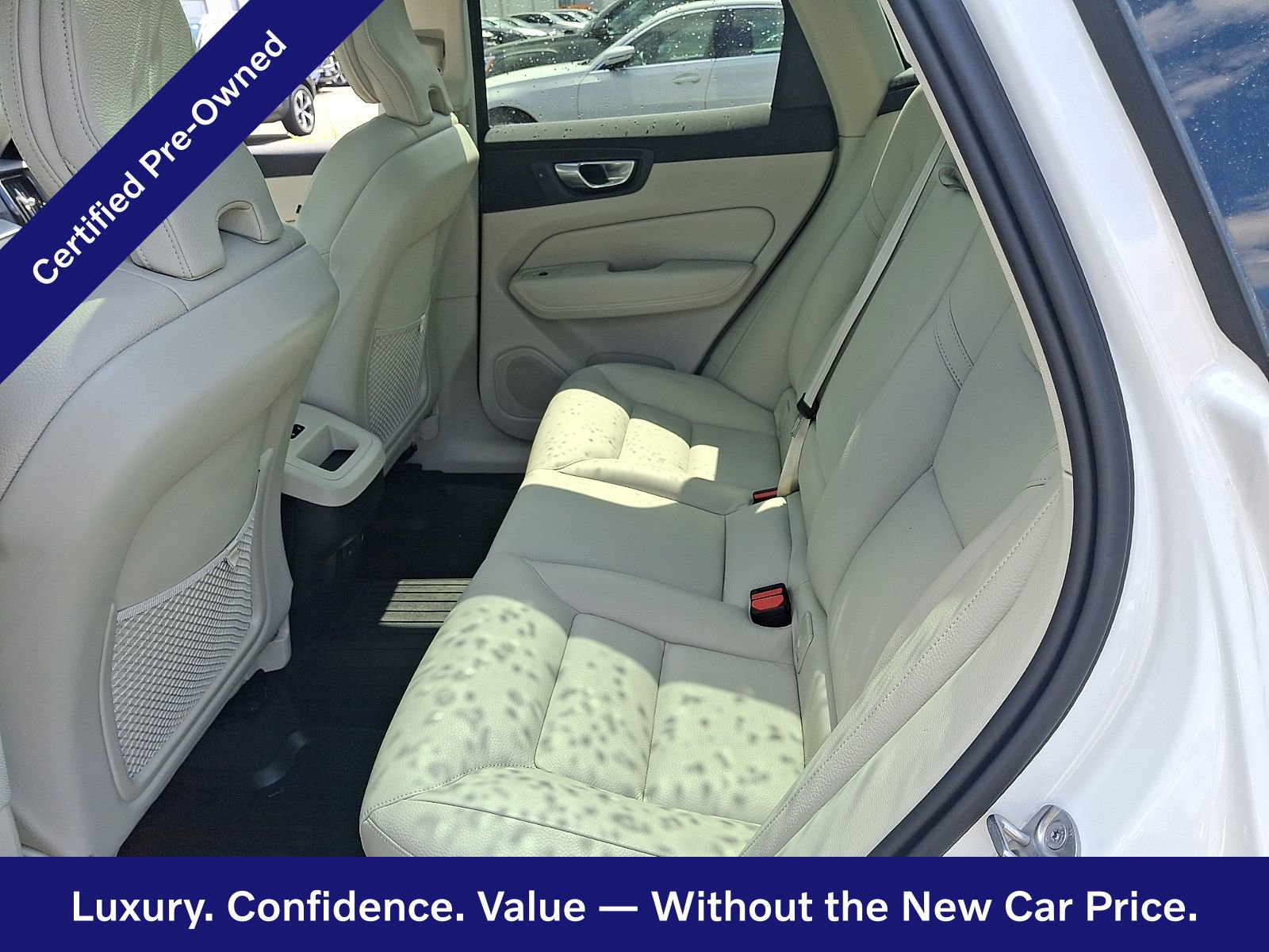 Certified 2024 Volvo XC60 B5 Plus w/ Protection Package Premier AWD/4WD image 11