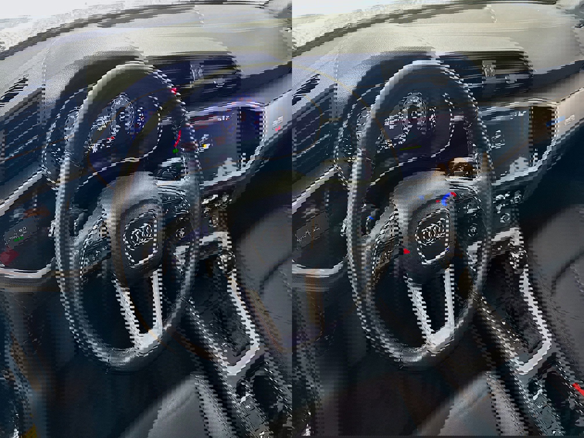 Used 2023 Audi Q3 2.0T Premium Plus w/ Premium Plus Package image 23