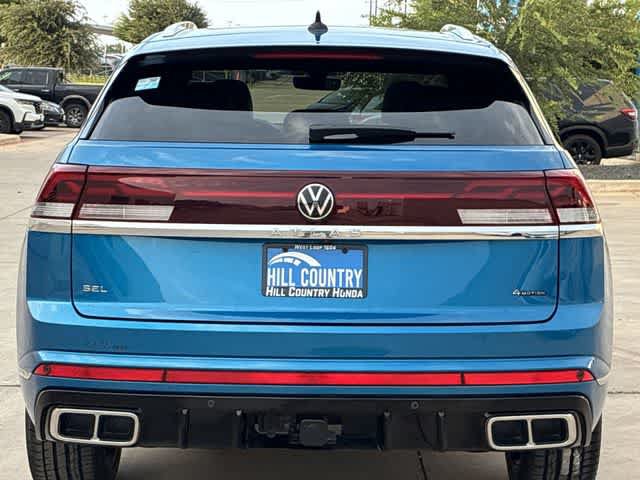 Used 2024 Volkswagen Atlas Cross Sport SEL Premium R-Line AWD/4WD image 5