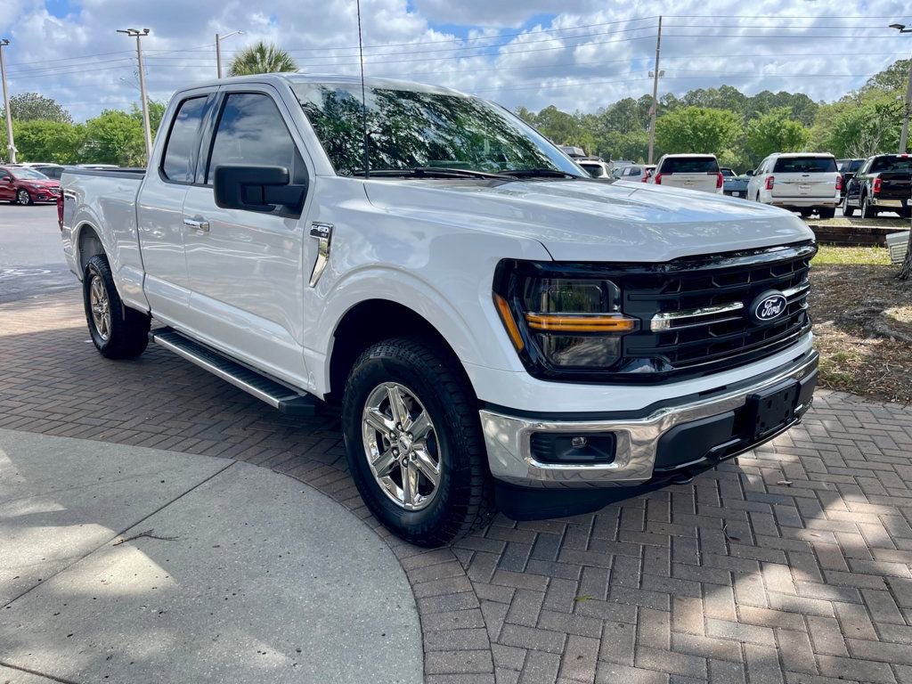 Used 2025 Ford F150 XLT w/ Equipment Group 301A Standard image 7