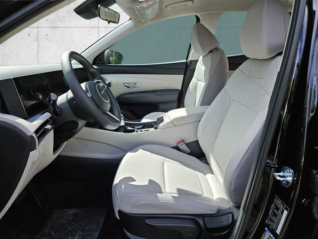 New 2026 Hyundai Tucson SE image 6