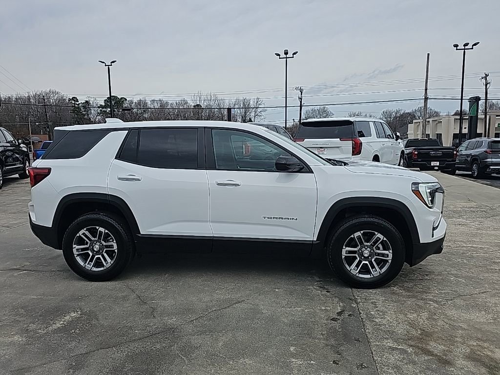 Certified 2026 GMC Terrain Elevation w/ LPO, Floor Liner Package image 2