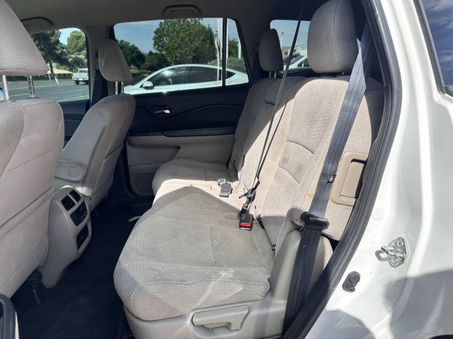 Used 2017 Honda Pilot EX image 13
