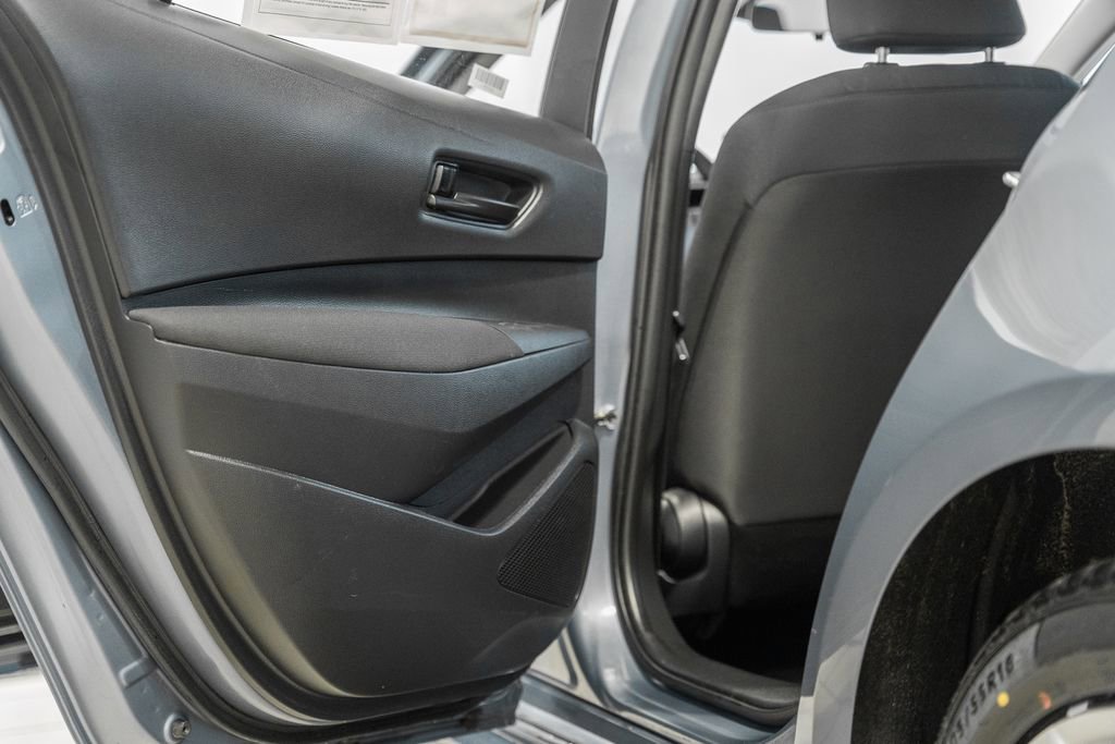 Used 2024 Toyota Corolla LE image 28