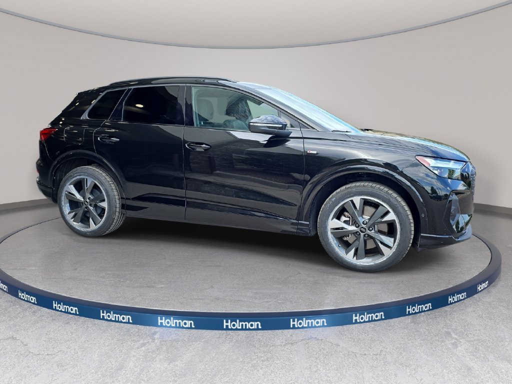 Certified 2024 Audi Q4 e-tron Premium Plus AWD/4WD image 4
