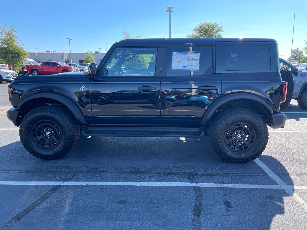 New 2026 Ford Bronco Outer Banks w/ Sasquatch Package AWD/4WD image 4