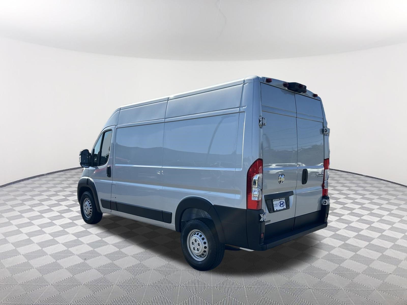 Used 2026 RAM ProMaster 1500 w/ Safety Group FWD image 7