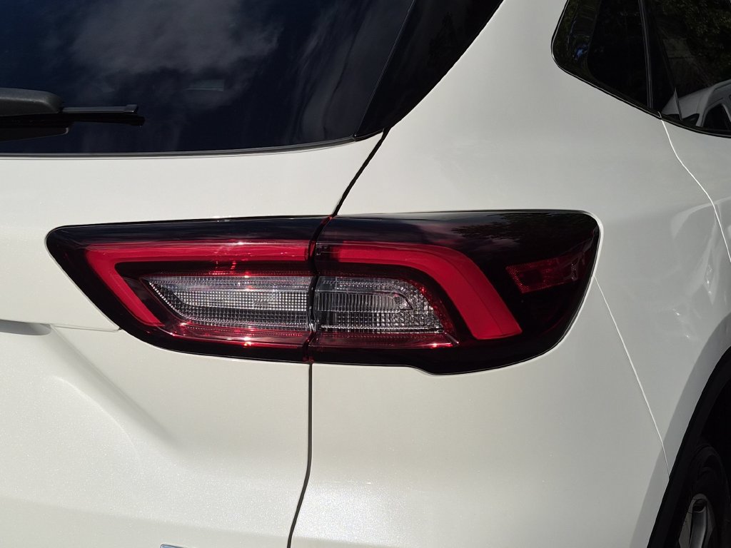Certified 2023 Ford Escape Platinum w/ Premium Technology Package AWD/4WD image 13
