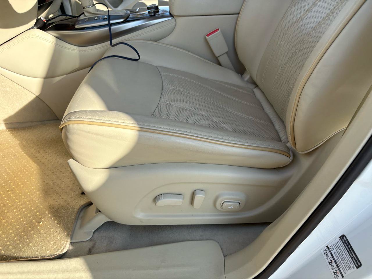 Used 2013 INFINITI JX35 AWD w/ Premium Pkg image 49