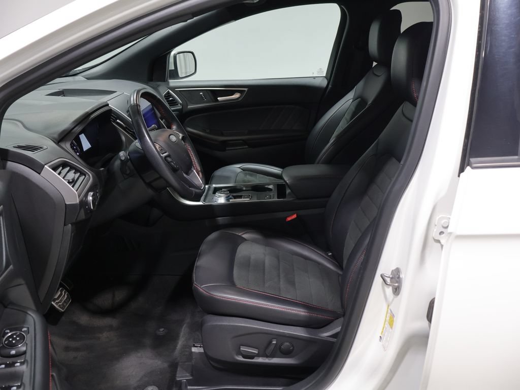 Used 2024 Ford Edge ST-Line AWD/4WD image 10