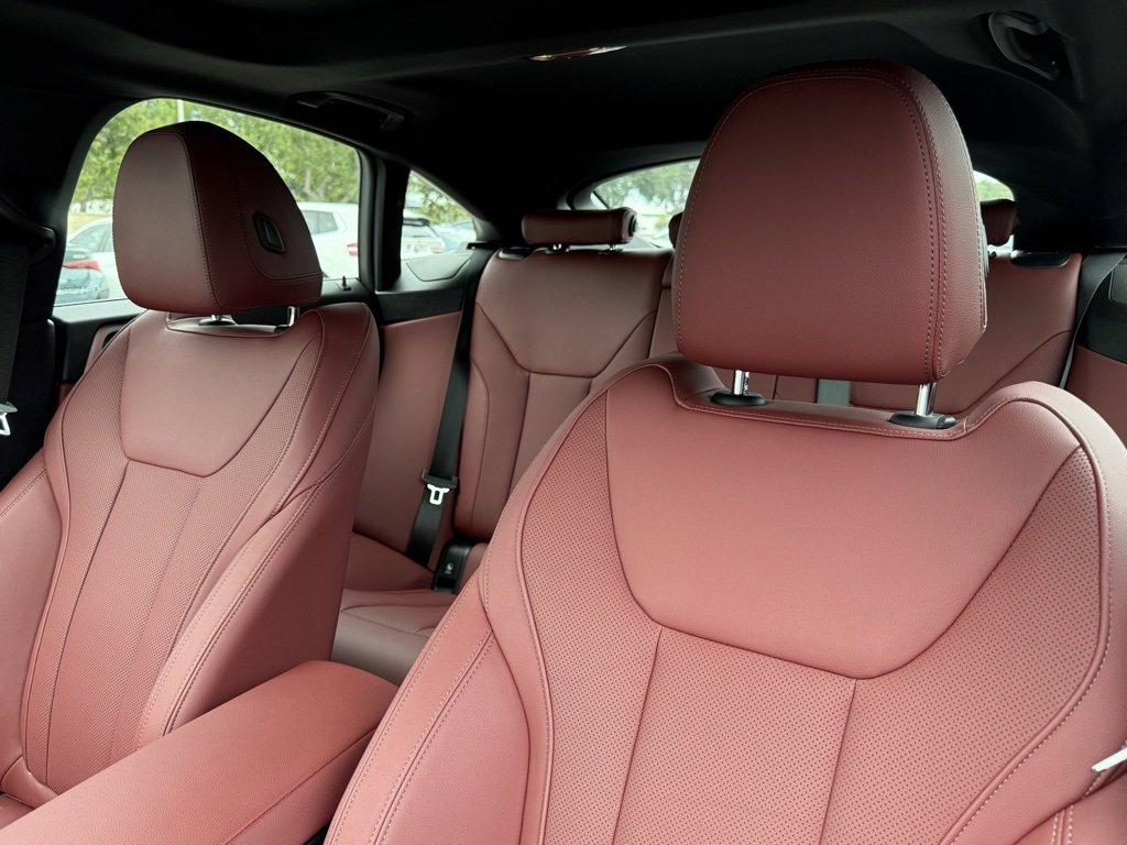 Used 2025 BMW i4 eDrive40 w/ Premium Package image 21