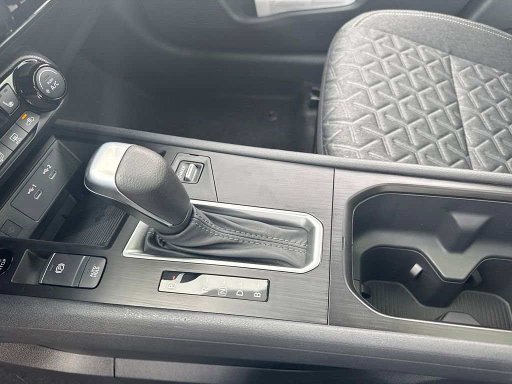 New 2026 Nissan Kicks SV w/ SV Premium Package image 17