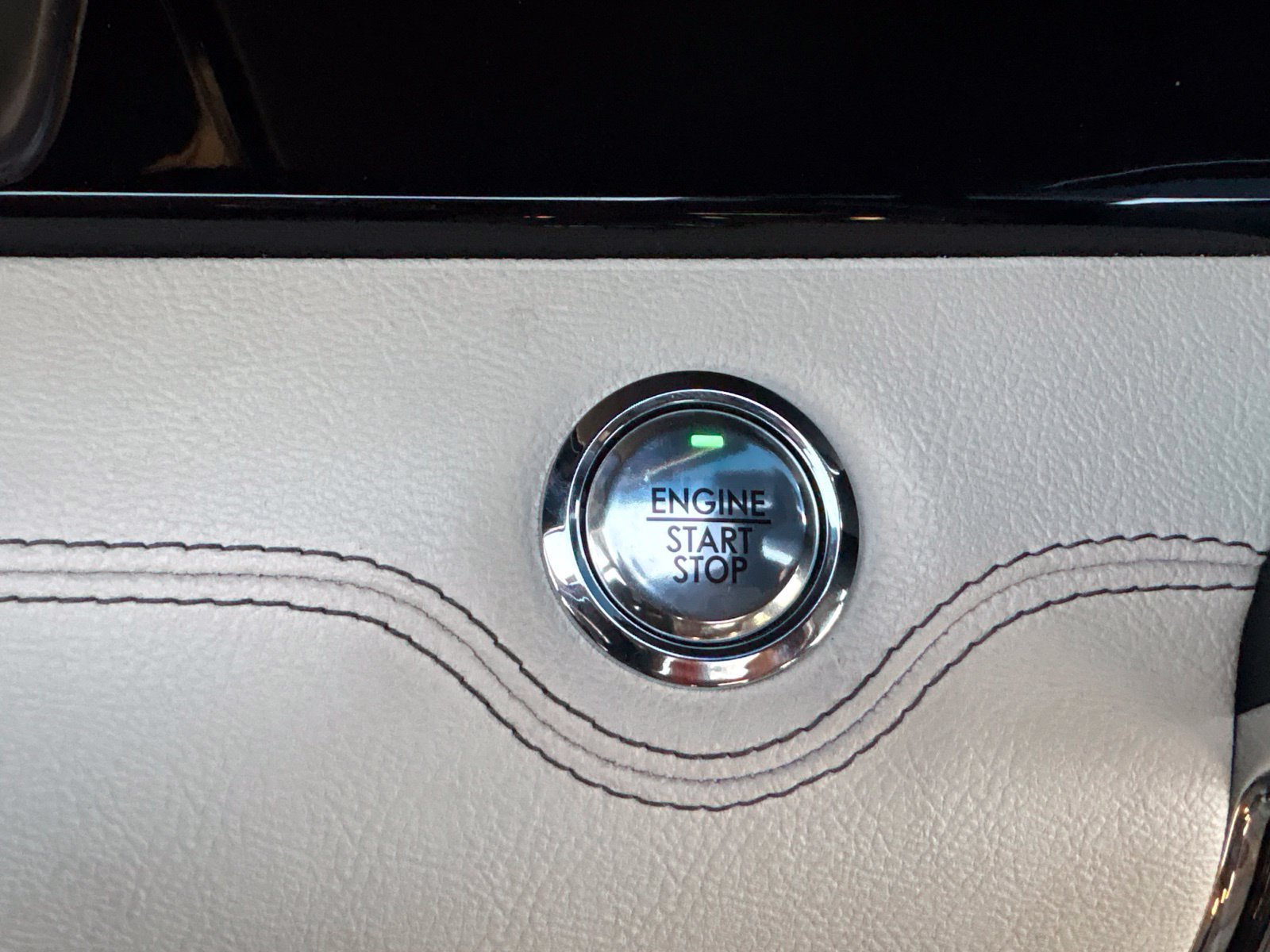 Used 2021 Lincoln Navigator Reserve AWD/4WD image 32