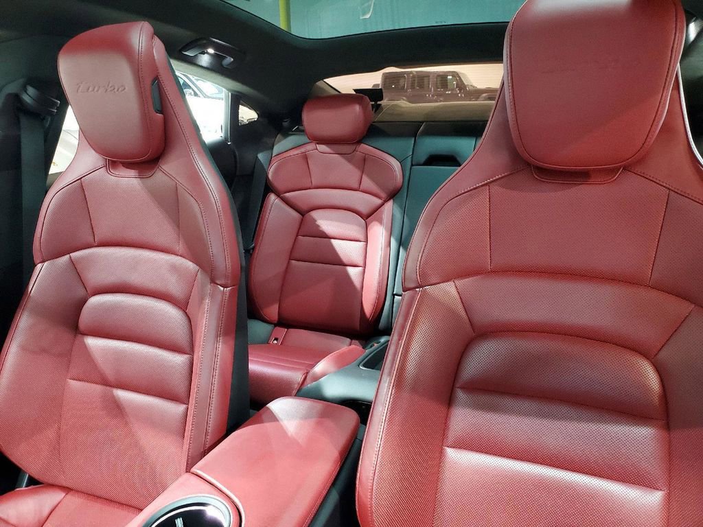 Used 2020 Porsche Taycan Turbo image 38