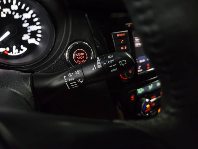 Used 2019 Nissan Rogue SV image 21