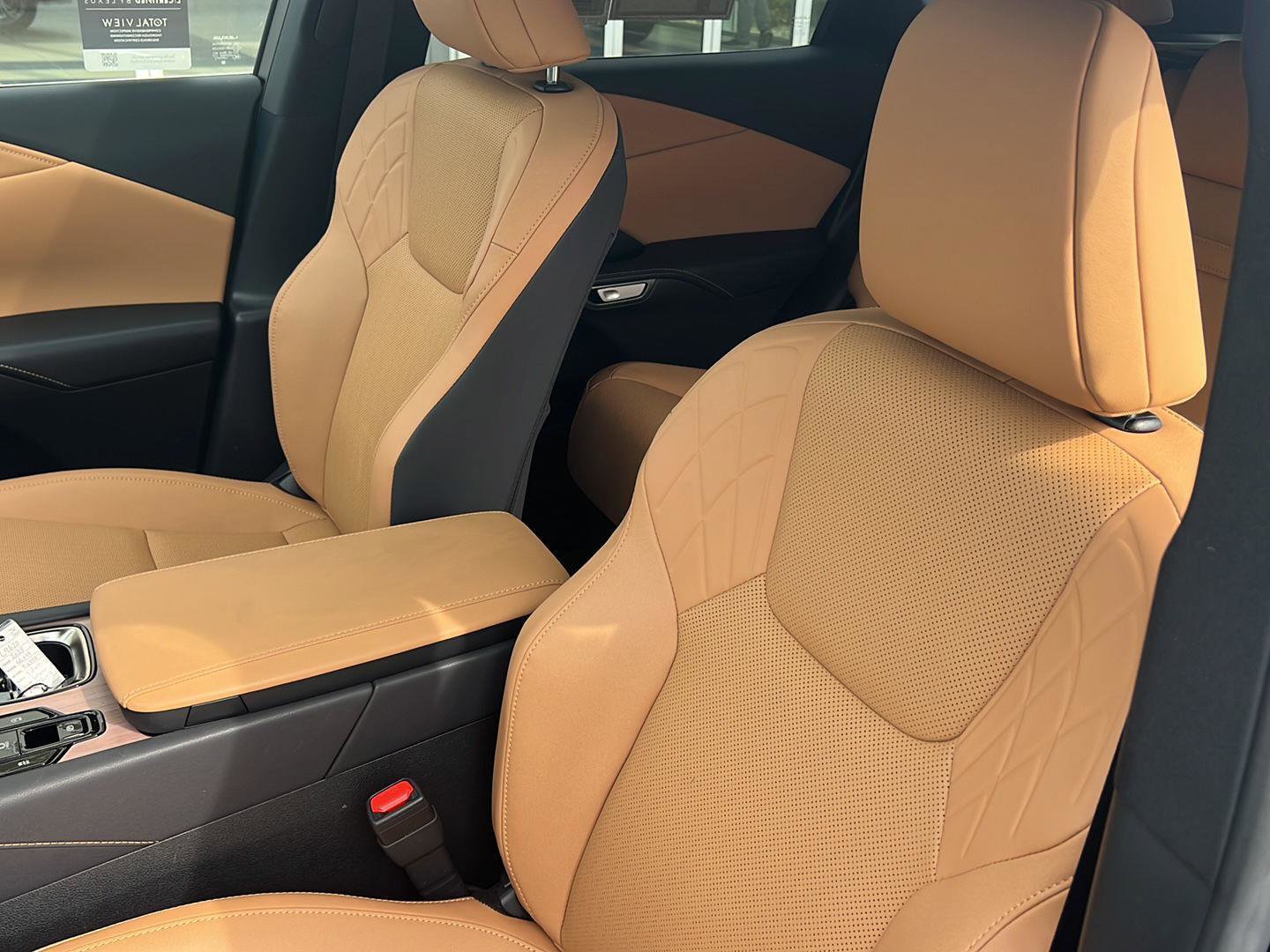 Certified 2025 Lexus RX 350 Premium w/ Accessory Package (Z1) image 28