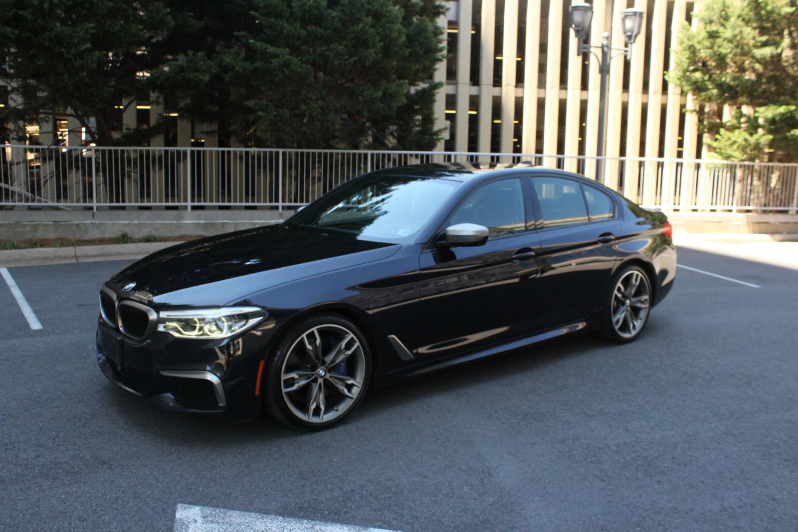 Used 2020 BMW M550i xDrive w/ Executive Package AWD/4WD image 12