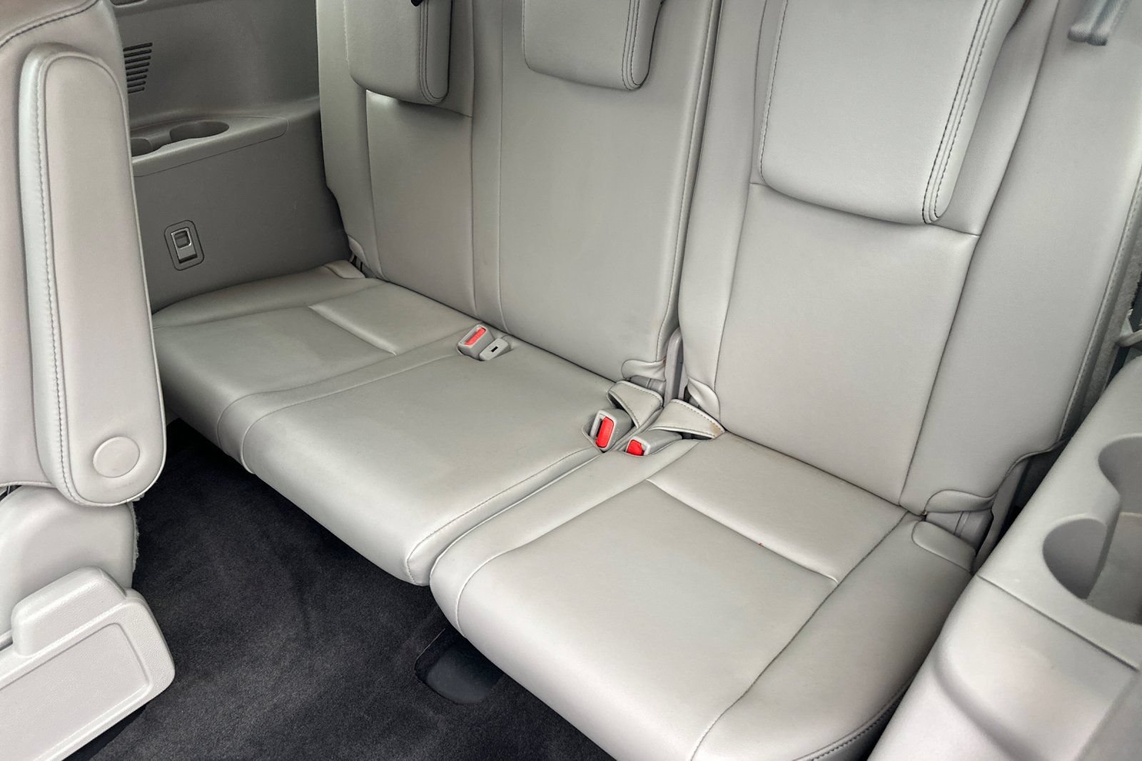 Used 2015 Toyota Highlander Limited FWD image 14