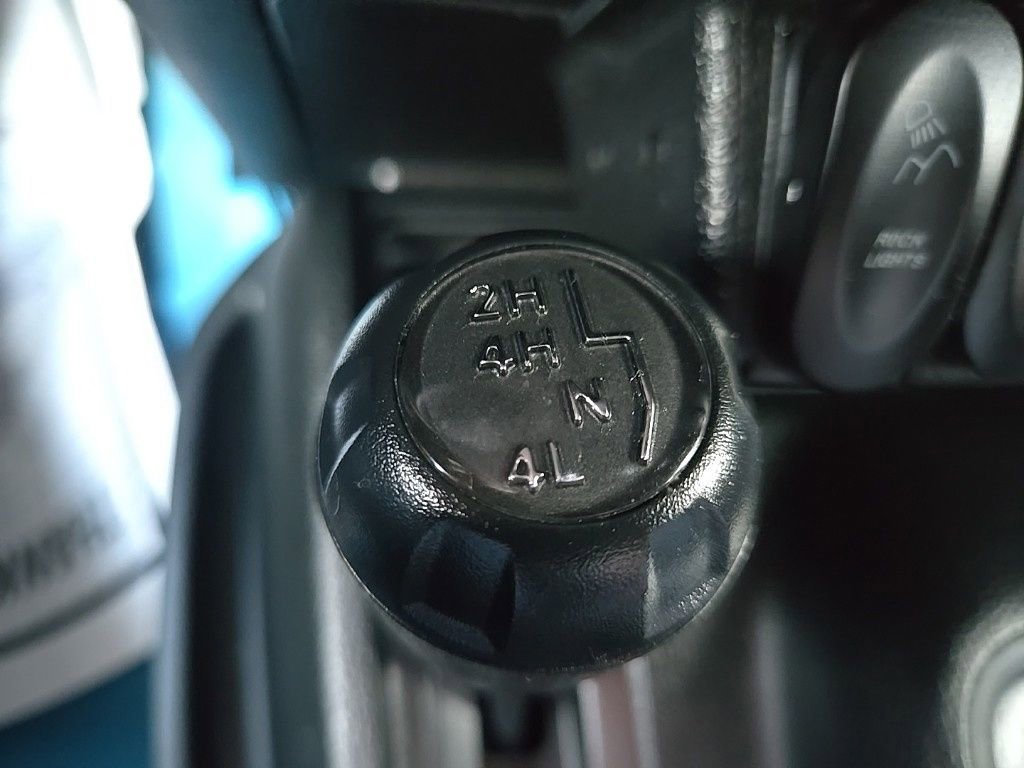 Used 2018 Jeep Wrangler Sport image 61