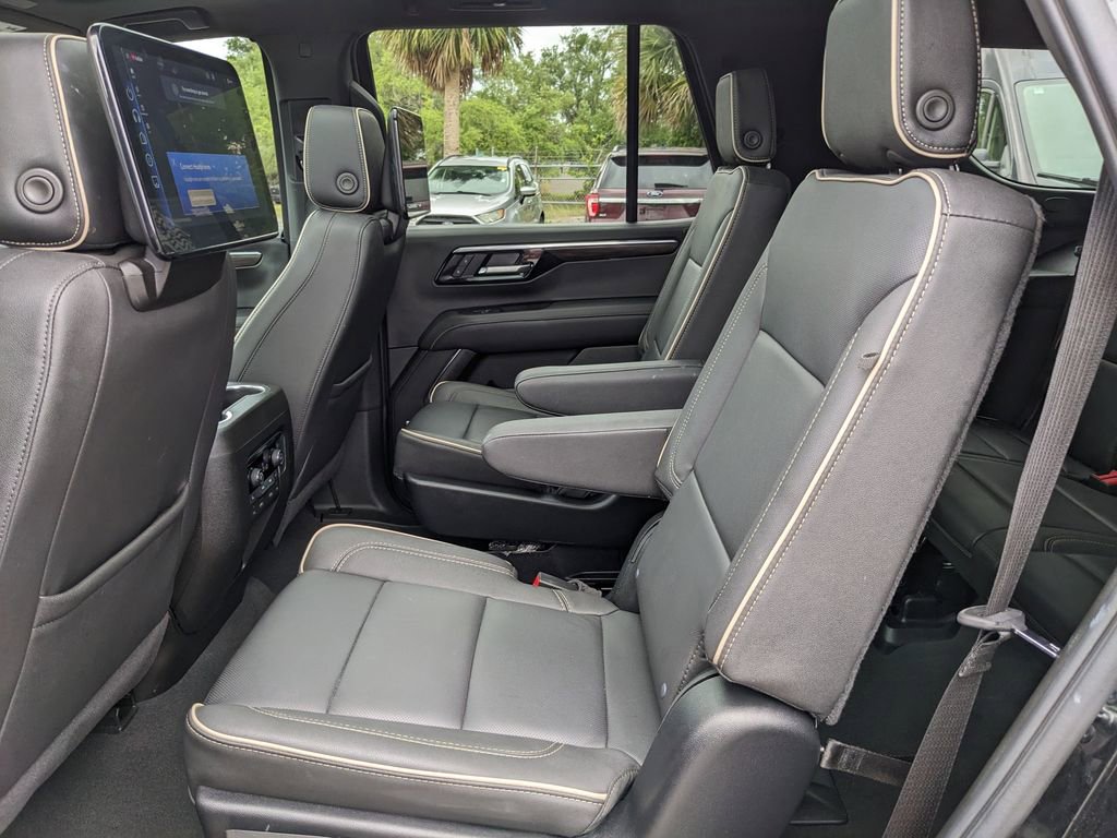 Used 2025 Chevrolet Tahoe Premier RWD image 20