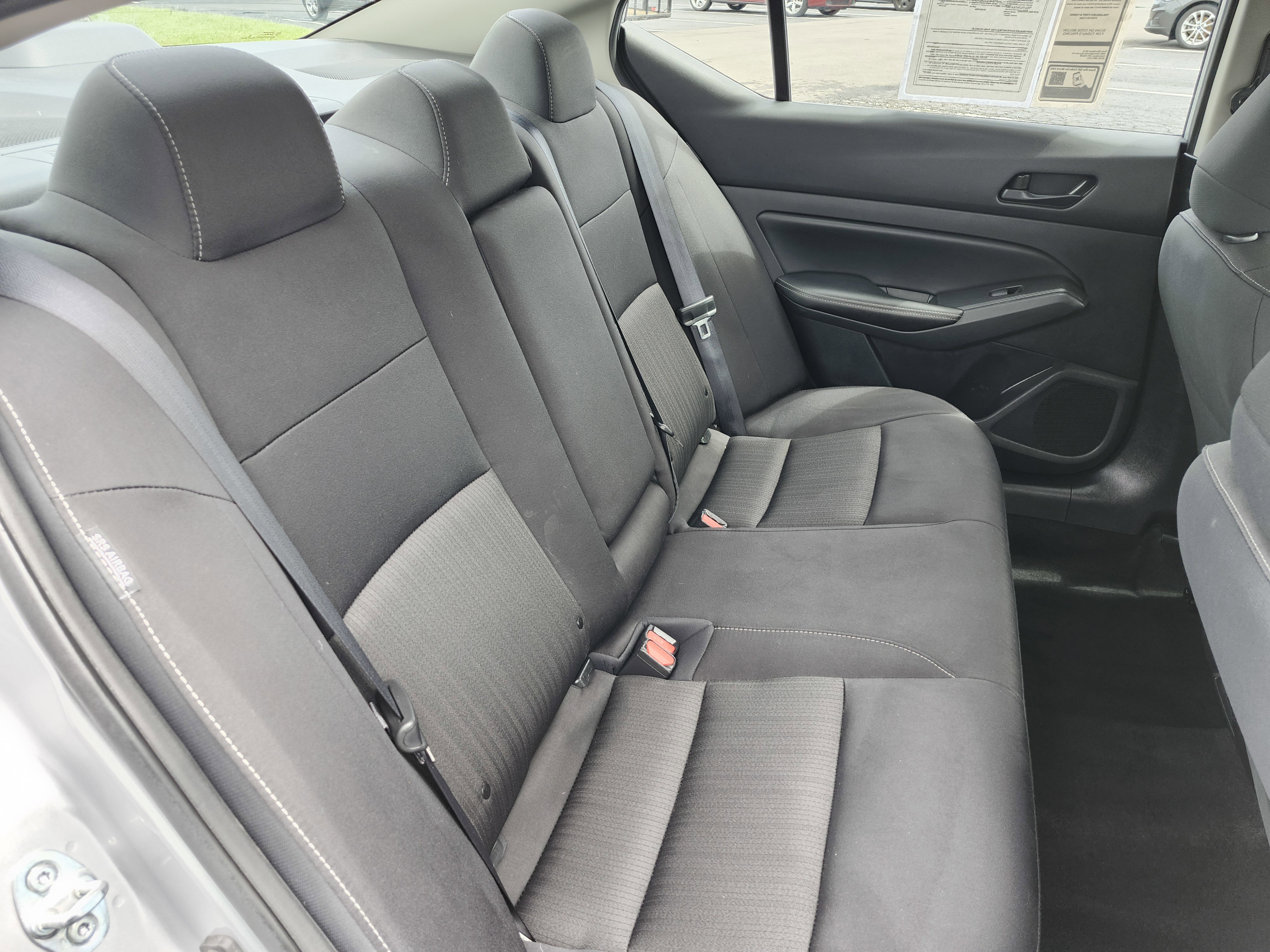 Used 2024 Nissan Altima 2.5 SV FWD image 18