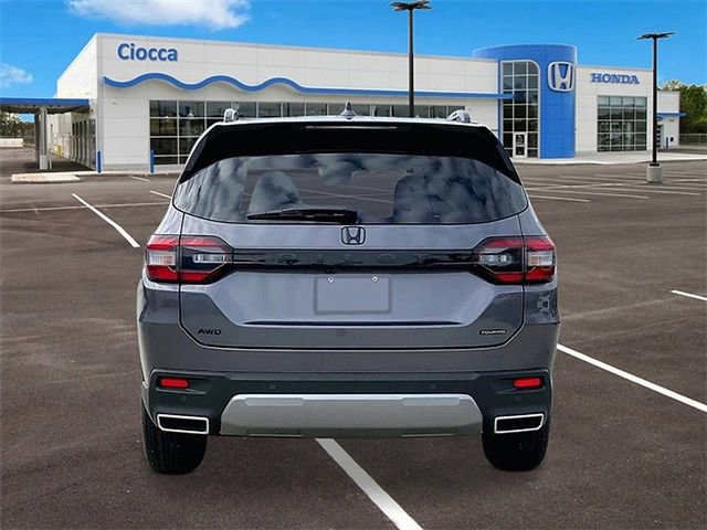 New 2026 Honda Pilot Touring image 3