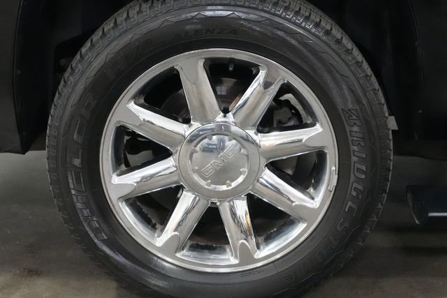 Used 2008 GMC Yukon XL Denali AWD/4WD image 10