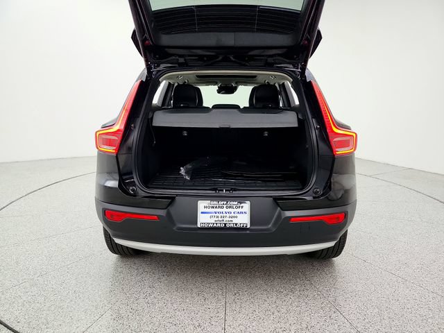 Used 2020 Volvo XC40 T5 Momentum w/ Protection Package AWD/4WD image 19