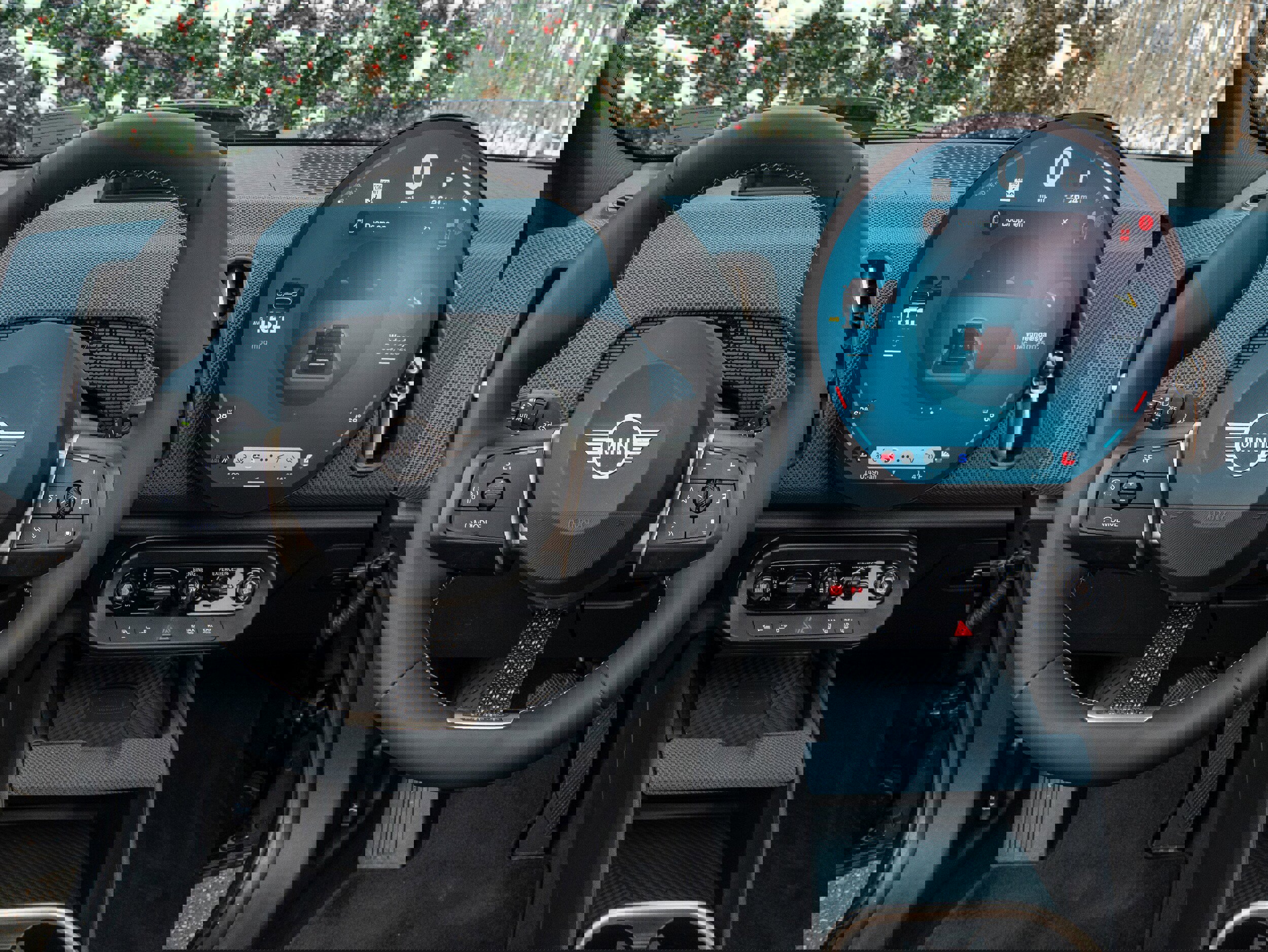 Used 2025 MINI Cooper Countryman S w/ Comfort Package Max image 22