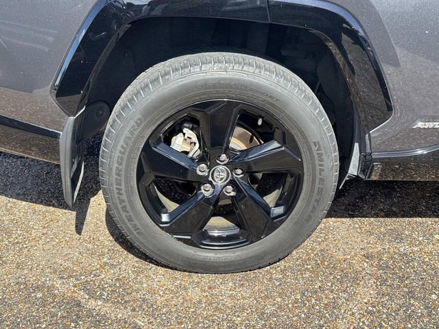 Used 2020 Toyota RAV4 XSE AWD/4WD image 5