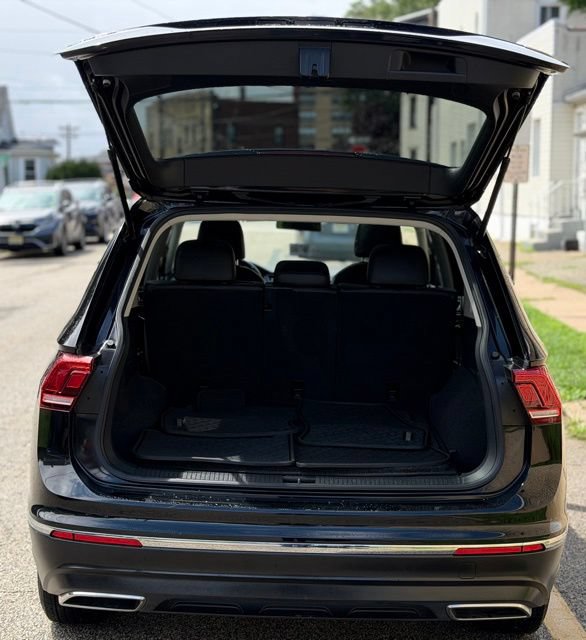 Used 2020 Volkswagen Tiguan SE AWD/4WD image 7