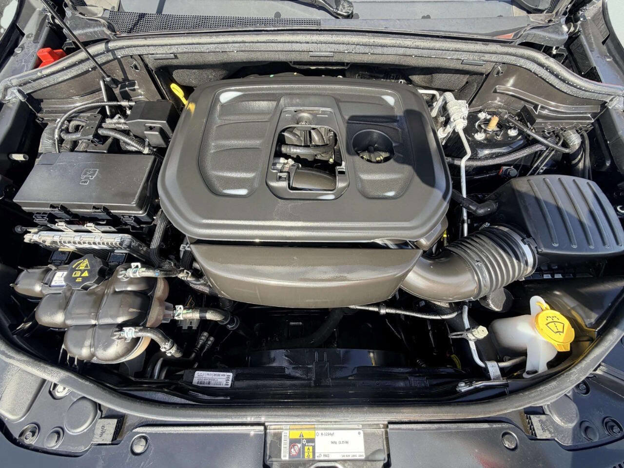 Used 2020 Jeep Grand Cherokee High Altitude AWD/4WD image 12